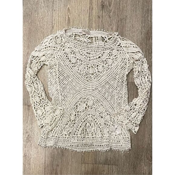 Forever 21 Knit Crochet Long Sleeve Large Top - Picture 1 of 4
